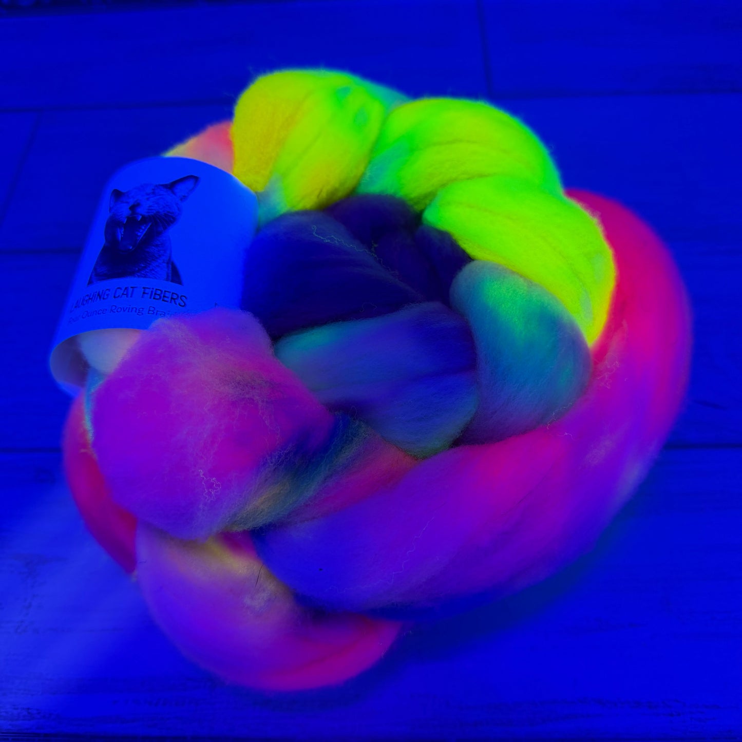 Eye of God (Reformulated) — Hand-Dyed Wool Roving