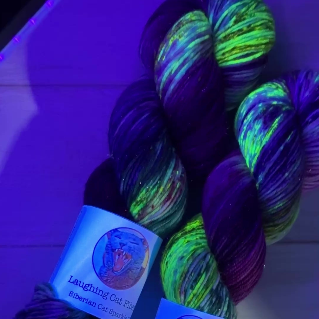 weeping Willow under UV light by Laughing Cat Fibers 